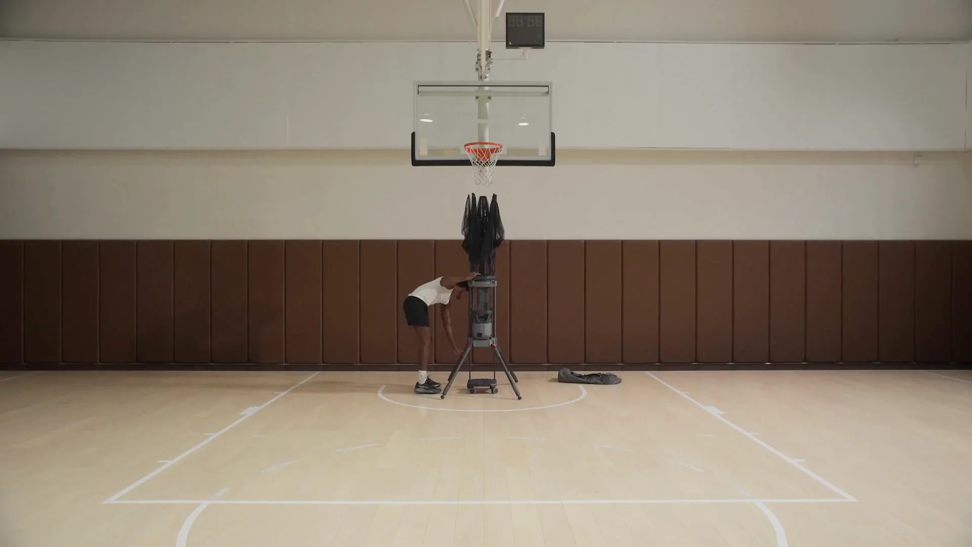 Le Lumistar CARRY en séance de tir, sur un parquet indoor